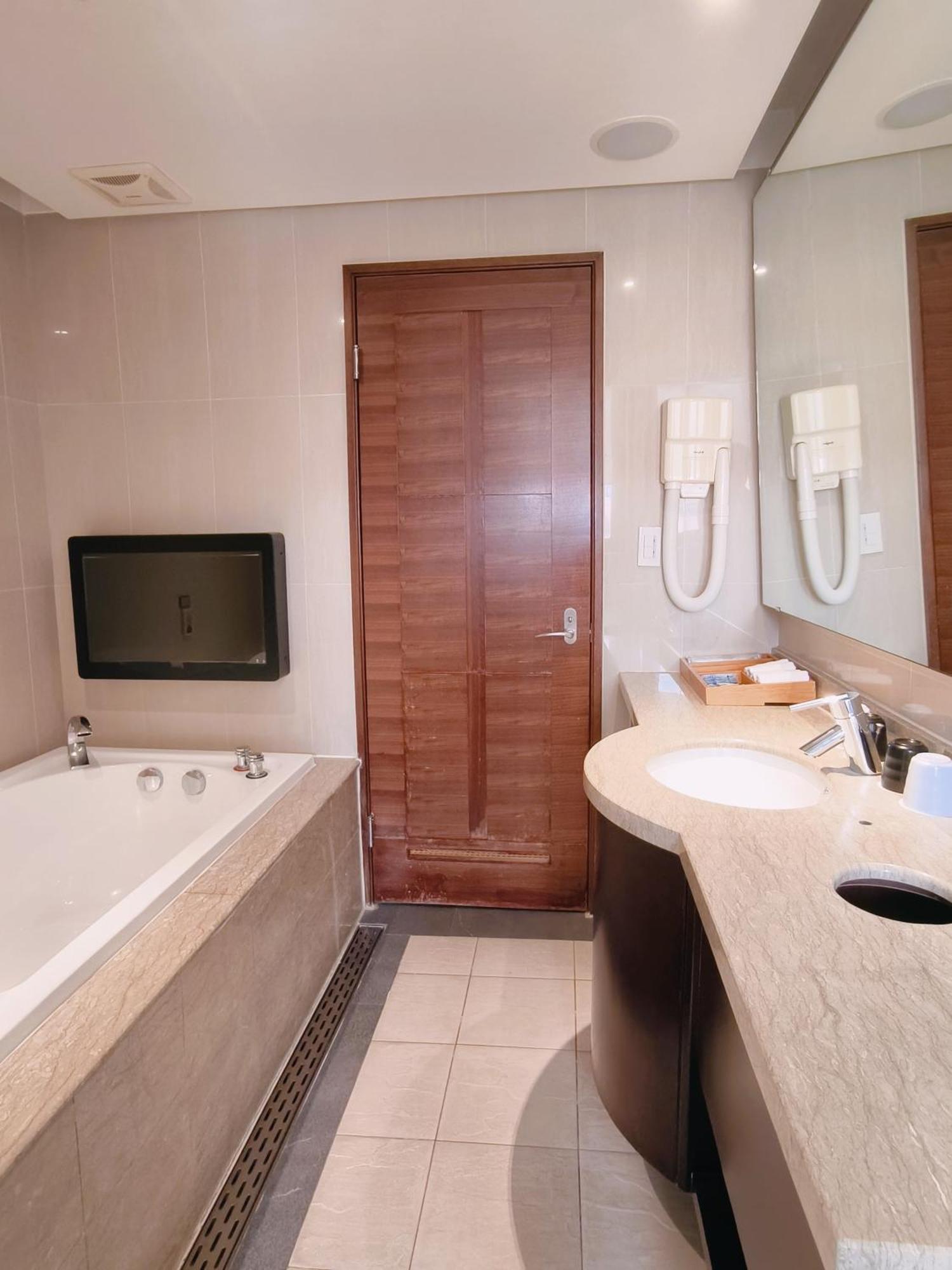 Via Hotel Breeze Đài Bắc Phòng bức ảnh